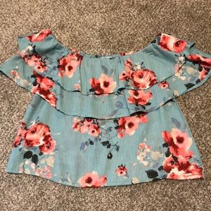 🌺Off-Shoulder Top